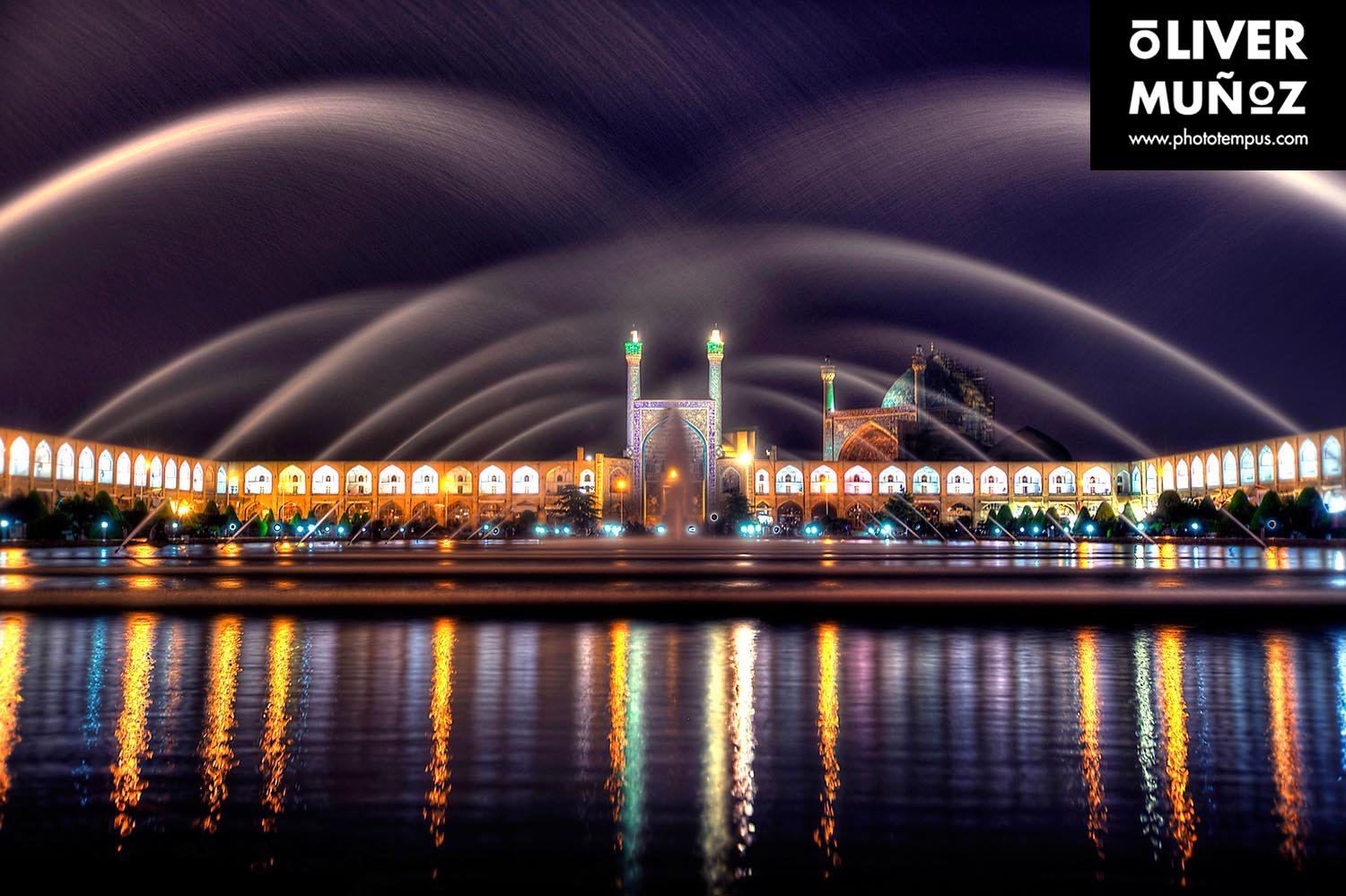 travel trip adventure pictures photographer fotografo fotografia viajes periodismo periodista aventura viaje oliver munoz phototempus retrato portrait muñoztehran isfahan yazd farsi khaju iran persa iman jomeini shahrekord bakhtiari Naqsh-e Jahan hakim ka