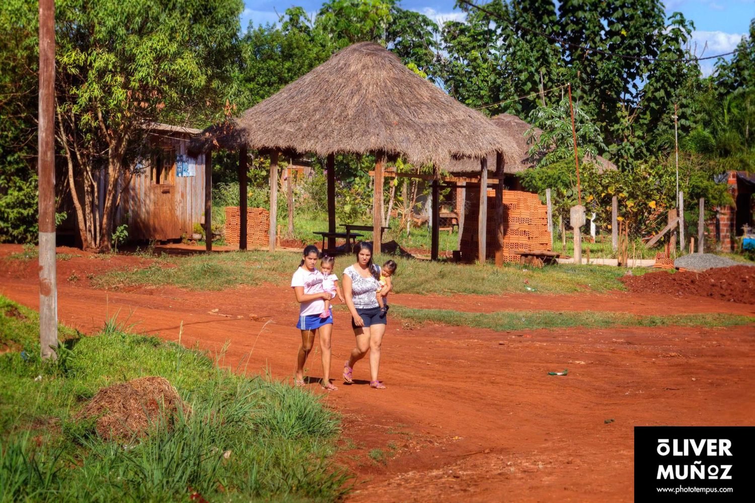 El color rojo de Misiones ( Argentina )