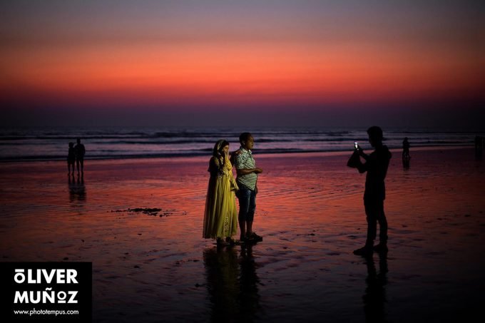 Verkaufen Sie Postkarten in Bangladesch nicht No venden postales en Bangladesh