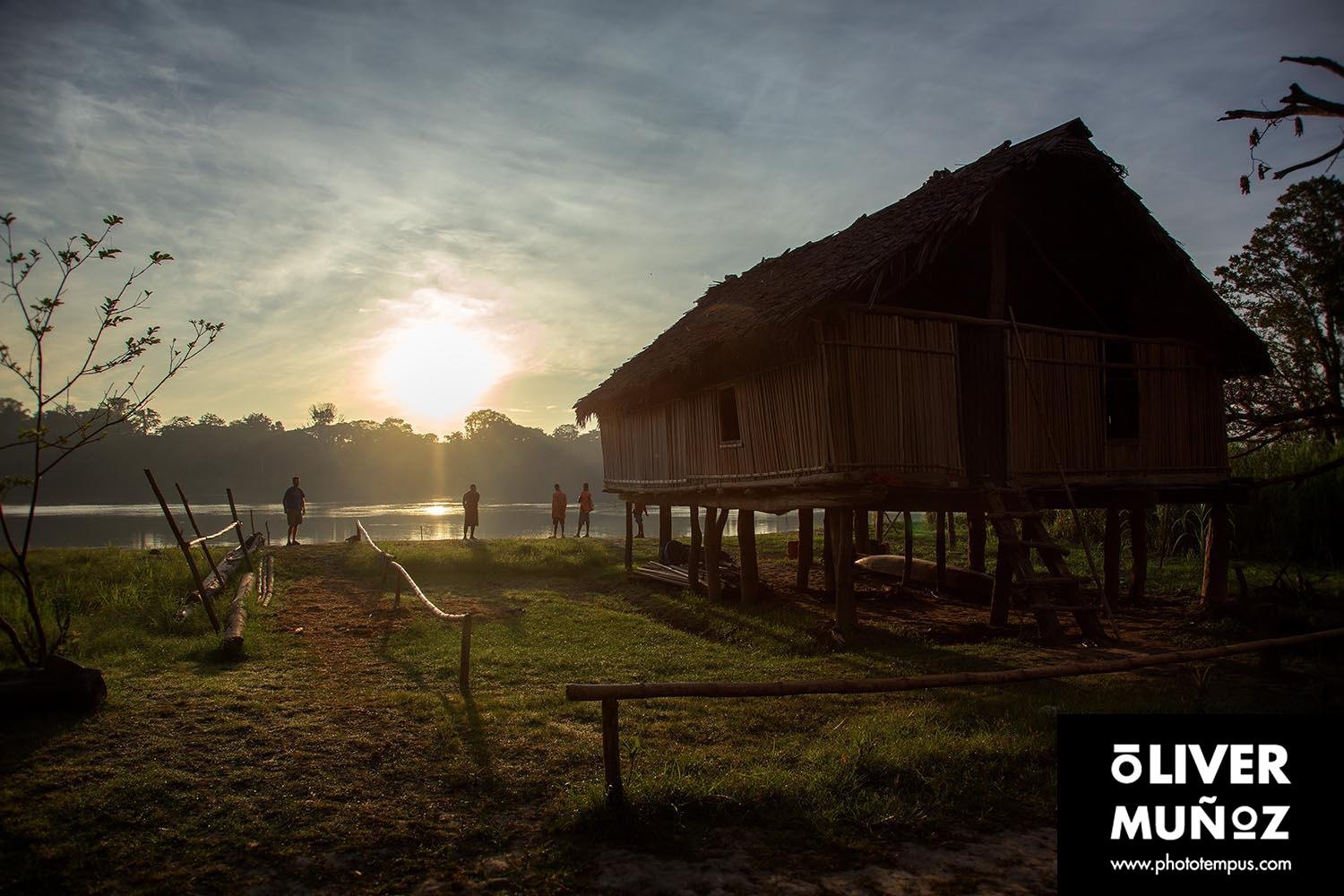 Un chapuzón en el Sepik ( Papua Nueva Guinea )