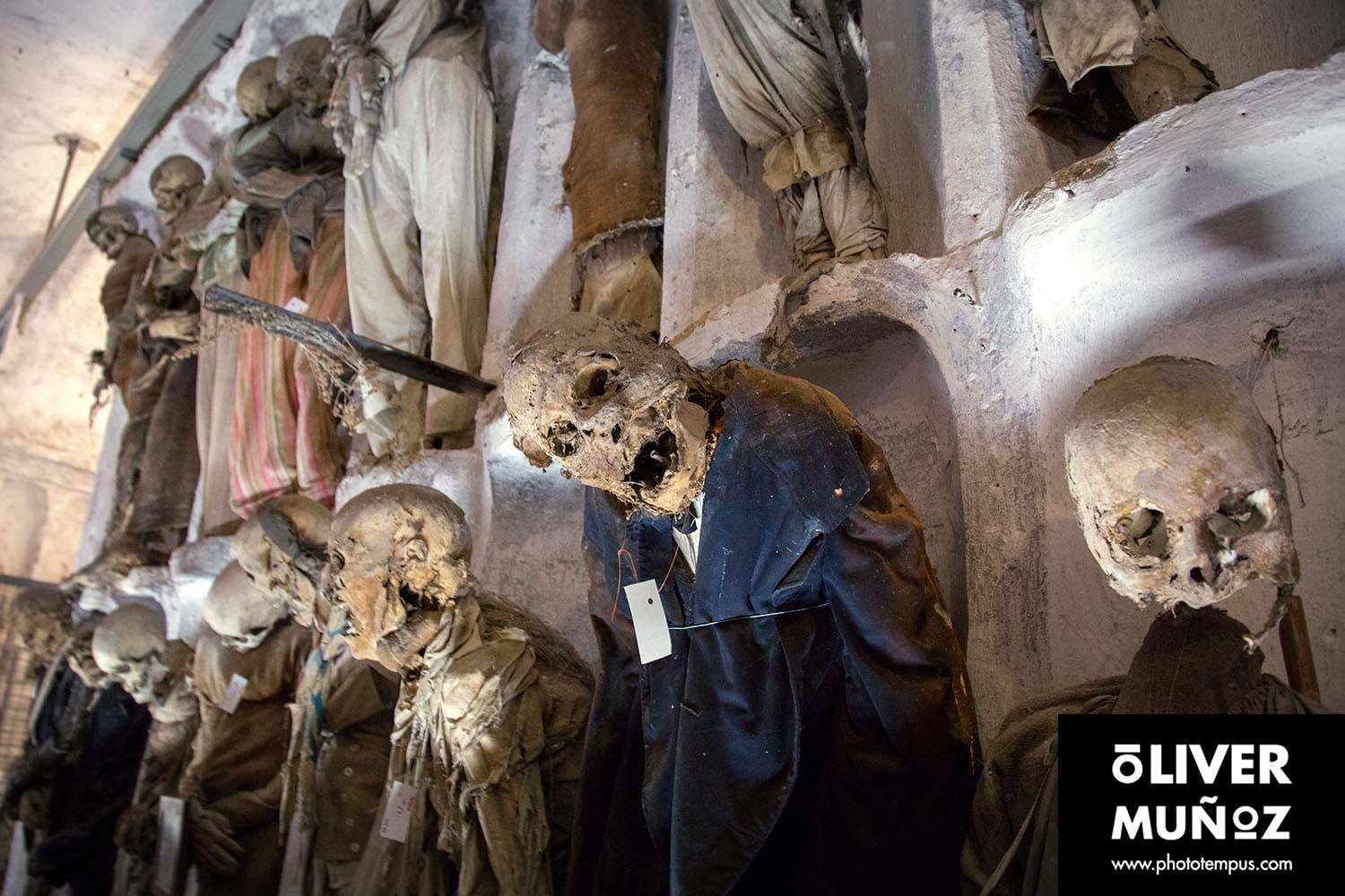 Sicilia , un viaje al pasado ( Italia )